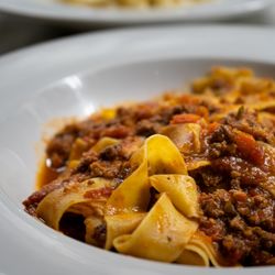 Andiamo In Banca - Pappardelle Bolognese