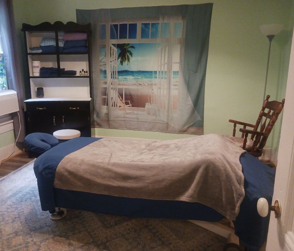 GENEVIEVE WALSH 12 Photos 333 N Main St, Canandaigua, New York