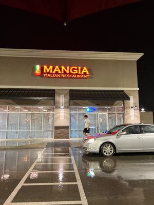 Photo of Mangia Italian Restaurant - Huntsville, AL, US. Outside