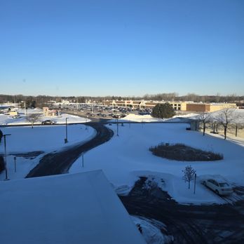 Hyatt Place Flint / Grand Blanc - View of grocery store from the 4rh floor - Hotels Near Me - Flint, Michigan Hyatt Place Flint / Grand Blanc - View of grocery store from the 4rh floor - Hotels Near Me - Flint, Michigan