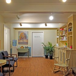 Oak Physical Therapy - Waiting Room