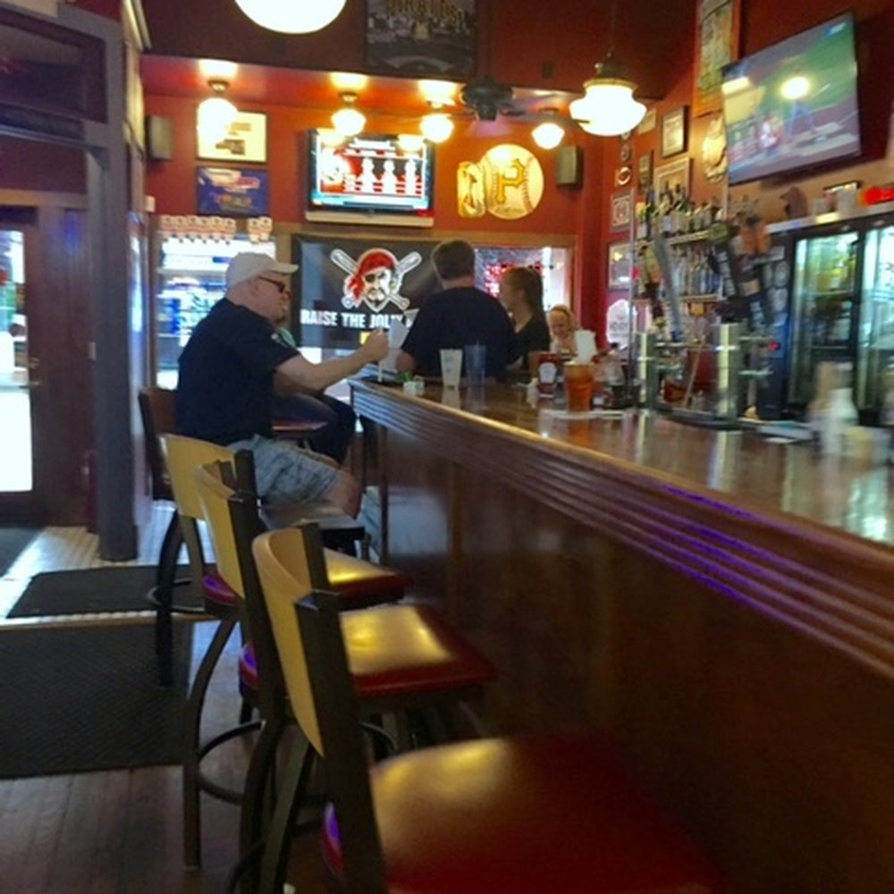 Rizz's - Staff is friendly and engaging. - Delis Near Me - Uniontown, Pennsylvania Rizz's - Staff is friendly and engaging. - Delis Near Me - Uniontown, Pennsylvania