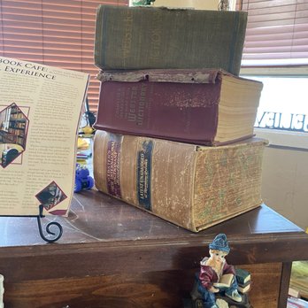 StorieBook Cafe - Books! - Delis Near Me - Glen Rose, Texas