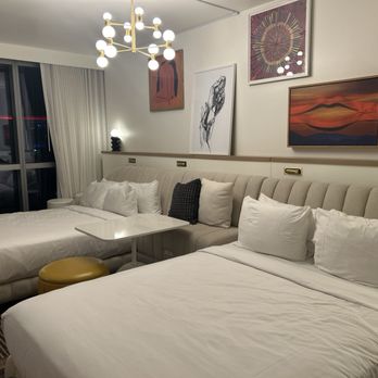 Virgin Hotels - Hotel room is modern and clean. - Hotels Near Me - Las Vegas, Nevada