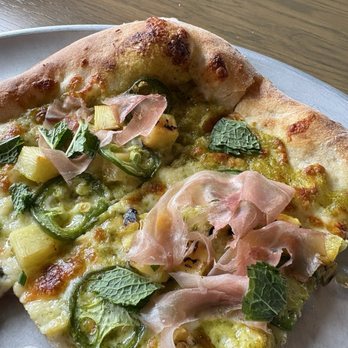 JT Commons - Hawaiian - Pizza Near Me - Middletown, Rhode Island