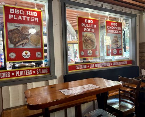 Munchies Live BBQ by null