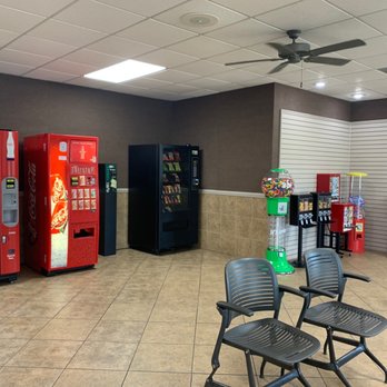 Benny's - Snacks, drinks, candy, etc. in the waiting area - Car Wash Near Me - Baton Rouge, Louisiana Benny's - Snacks, drinks, candy, etc. in the waiting area - Car Wash Near Me - Baton Rouge, Louisiana
