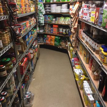 Delucas Mkt - Narrow aisles - Grocery Near Me - Boston, Massachusetts Delucas Mkt - Narrow aisles - Grocery Near Me - Boston, Massachusetts
