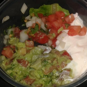 Mi Rancho Restaurant - Complimentary guacomole, pico de gallo, sour cream, and lettuce - Mexican Near Me - Hackensack, New Jersey Mi Rancho Restaurant - Complimentary guacomole, pico de gallo, sour cream, and lettuce - Mexican Near Me - Hackensack, New Jersey