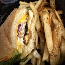 Killer Blackened Chicken po Boy