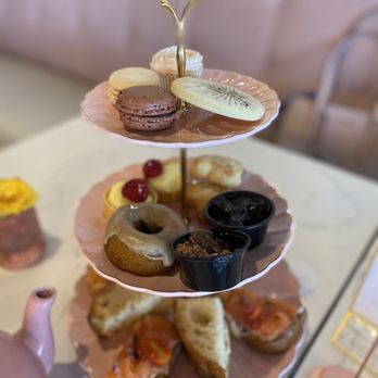 Cafe Lola - Afternoon tea - Cafes Near Me - Henderson, Nevada