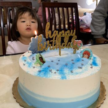 Sunset Bakery - Frozen inspired cake - Bakeries Near Me - San Francisco, California Sunset Bakery - Frozen inspired cake - Bakeries Near Me - San Francisco, California