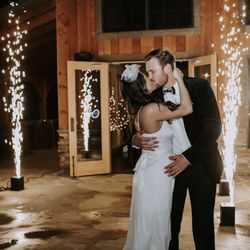 Mohr Fun Events - Cold Sparks are amazing at weddings!