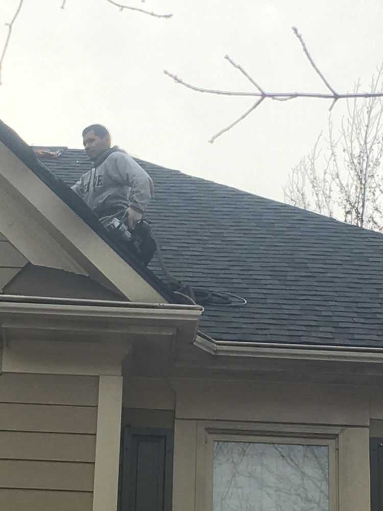 Slide of Ridgepoint Roofing