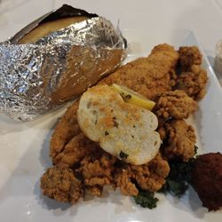 Cafe Americain - Fried platter combo catfish filet and oysters with baked potato