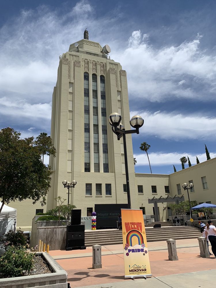VAN NUYS CITY HALL 14410 Sylvan St, Van Nuys, California Town Hall