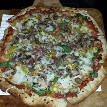 Ozona Pizza - Gluten-Free Thin Crust? Spinach, Mushroom, Red Onion, Banana Peppers Pizza! Most excellent! - Pizza Near Me - Palm Harbor, Florida