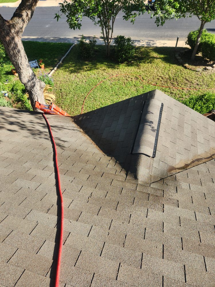 Slide of Grizzly Solutions