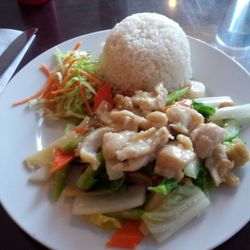 Maison Tsui Yuen - Chicken with mixed vegetables