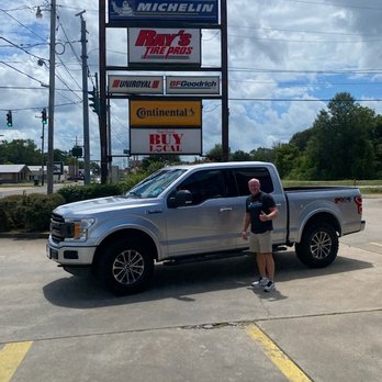 Ray's Tire Pros - Our customers are #1 and we work hard to exceed their expectations in providing top quality automotive services! - Tires Near Me - West Monroe, Louisiana Ray's Tire Pros - Our customers are #1 and we work hard to exceed their expectations in providing top quality automotive services! - Tires Near Me - West Monroe, Louisiana