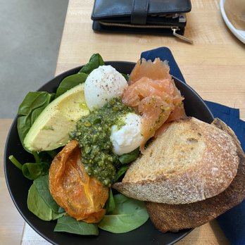 Frontside Cafe - Fresh Aussie - Coffee & Tea Near Me - Ventura, California