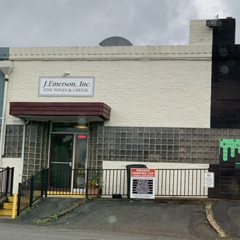 J EMERSON - Updated July 2024 - 13 Reviews - 5716 Grove Ave, Richmond