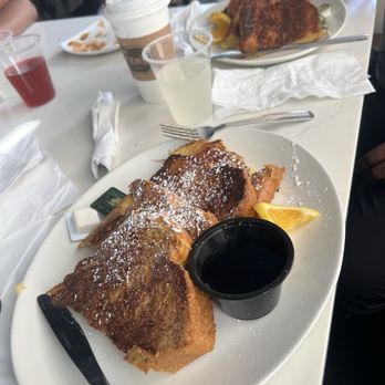 Hester's Cafe & Coffee Bar - Six Points - Coffee & Tea Near Me - Corpus Christi, Texas Hester's Cafe & Coffee Bar - Six Points - Coffee & Tea Near Me - Corpus Christi, Texas