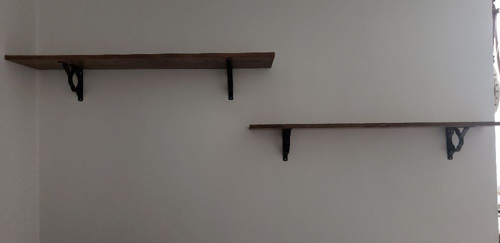 Slide of N&N Golden Hands