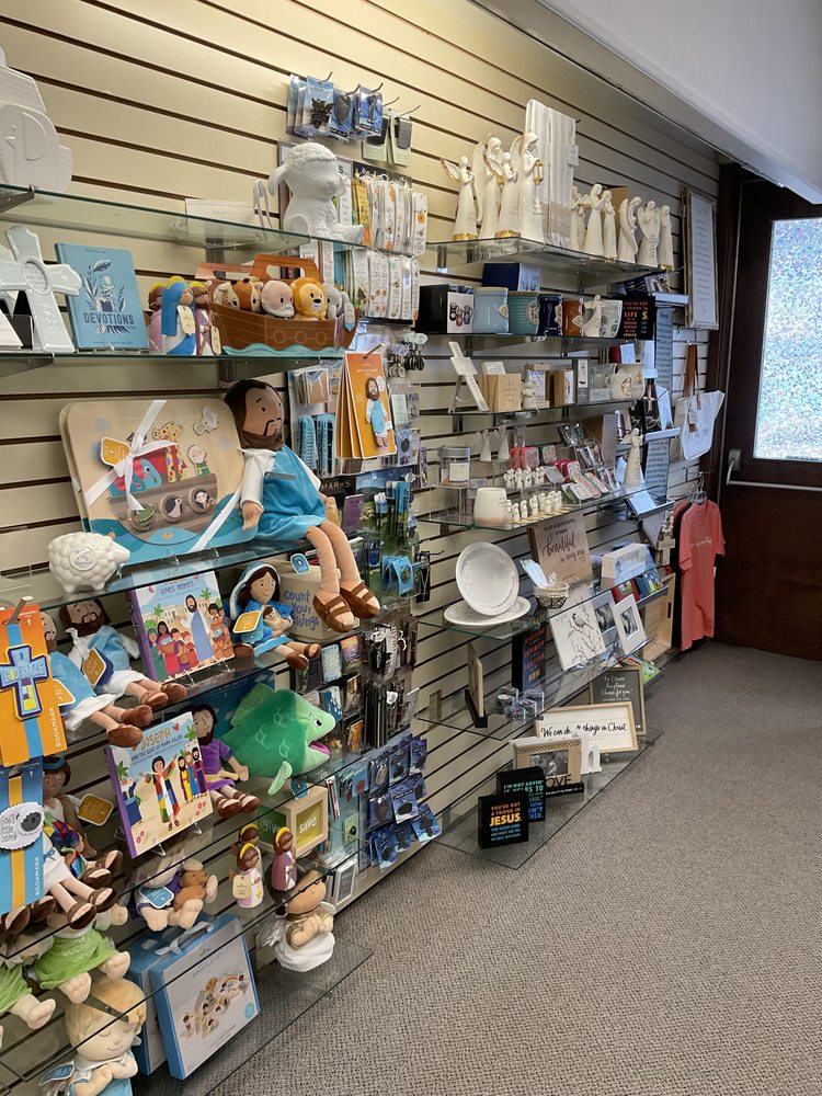 PALMYRA PHARMACY & GIFT SHOP Updated September 2024 55 Photos 22