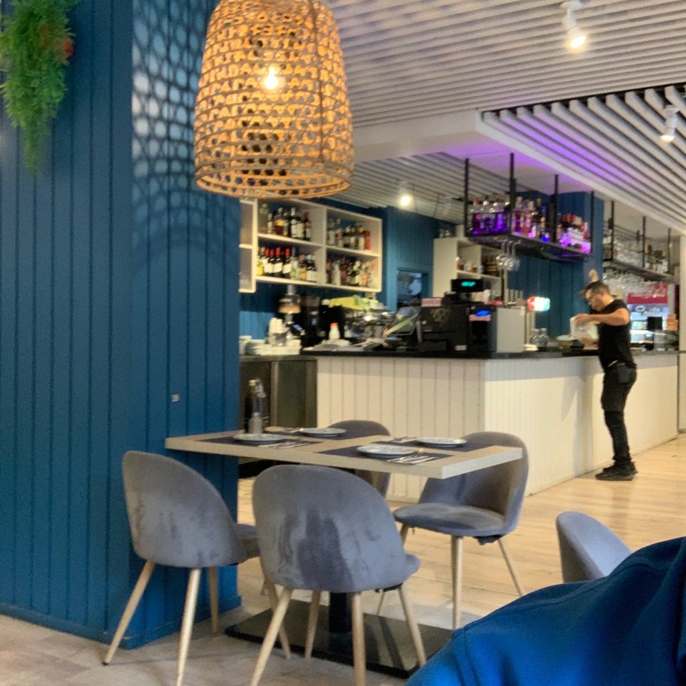 Atrium - La YaYa! YAY! - Mediterranean Near Me - Barcelona, B