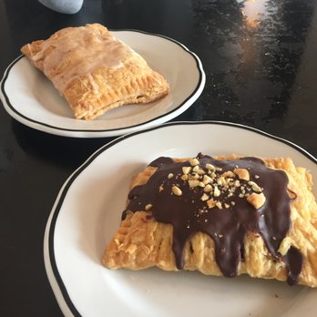 The Coronado - Peanut butter and chocolate pop tart and mesquite apple pop tart - Cocktail Bars Near Me - Phoenix, Arizona