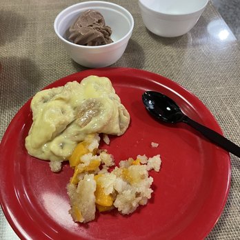 Kings - Desserts: soft ice cream, banana pudding, peach cobbler - Barbeque Near Me - Kinston, North Carolina
