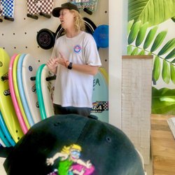 Catch Surf - Surfer Dude and Surfer Dude cap
