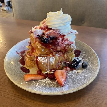 Lake St Cafe - Stuffed French Toast - Breakfast & Brunch Near Me - Addison, Illinois Lake St Cafe - Stuffed French Toast - Breakfast & Brunch Near Me - Addison, Illinois