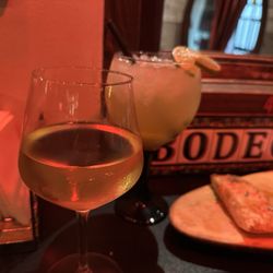 Bodega Biarritz 1881