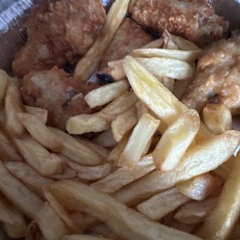 Prestige Deli - french fries and fried chicken - Food Delivery Services Near Me - New York, New York Prestige Deli - french fries and fried chicken - Food Delivery Services Near Me - New York, New York