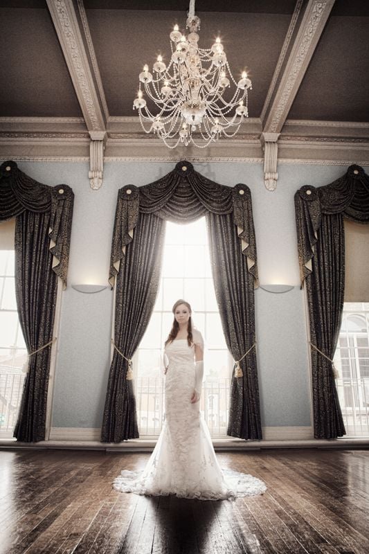 GOWNS OF DISTINCTION 146148 Cricklade Road, Swindon, Wiltshire