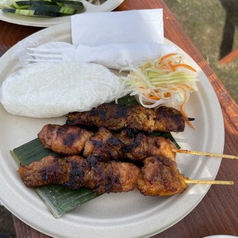 Khin Khao - Chicken skewers - Cambodian Near Me