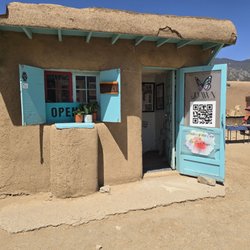 Dawn Butterfly Cafe