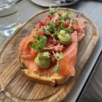 Committee - Greek Toast - Mediterranean Near Me - Boston, Massachusetts