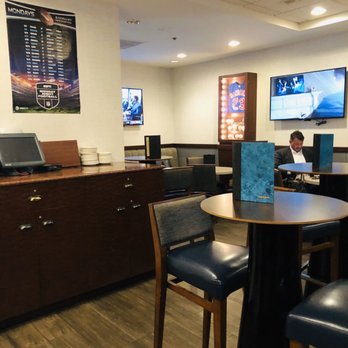 Hilton Chicago O'Hare Airport - Hotels Near Me - Chicago, Illinois