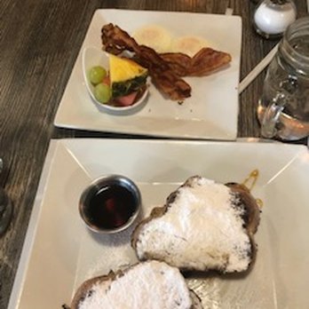 Black and White Cafe - Challah bread french toast with fresh cream and syrup. Eggs and bacon with fresh fruit. YUM! - Coffee Roasteries Near Me - Glendale, Arizona Black and White Cafe - Challah bread french toast with fresh cream and syrup. Eggs and bacon with fresh fruit. YUM! - Coffee Roasteries Near Me - Glendale, Arizona