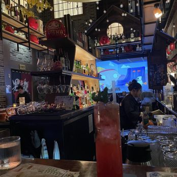 Izakaya Nana - Strawberry drink - Izakaya Near Me - Flushing, New York