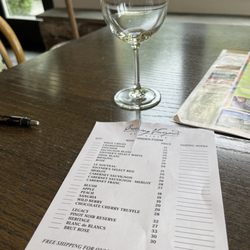 Crossing Vineyards & Winery - Tasting time