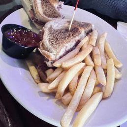 Corned beef Reuben Corned beef Reuben