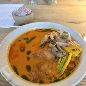 Khâluna - Red chicken curry - Laotian Near Me - Minneapolis, Minnesota Khâluna - Red chicken curry - Laotian Near Me - Minneapolis, Minnesota