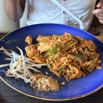 Lamaii - Chicken pad Thai - Thai Near Me - Las Vegas, Nevada