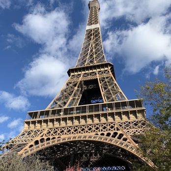 La Tour Eiffel - Landmarks & Historical Buildings Near Me - Paris, 75