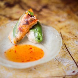 Comuna - fresh spring roll vegano