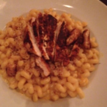 Pub Frato - Delicious Mac and cheese with chicken - New American Near Me - Concord, Ohio Pub Frato - Delicious Mac and cheese with chicken - New American Near Me - Concord, Ohio